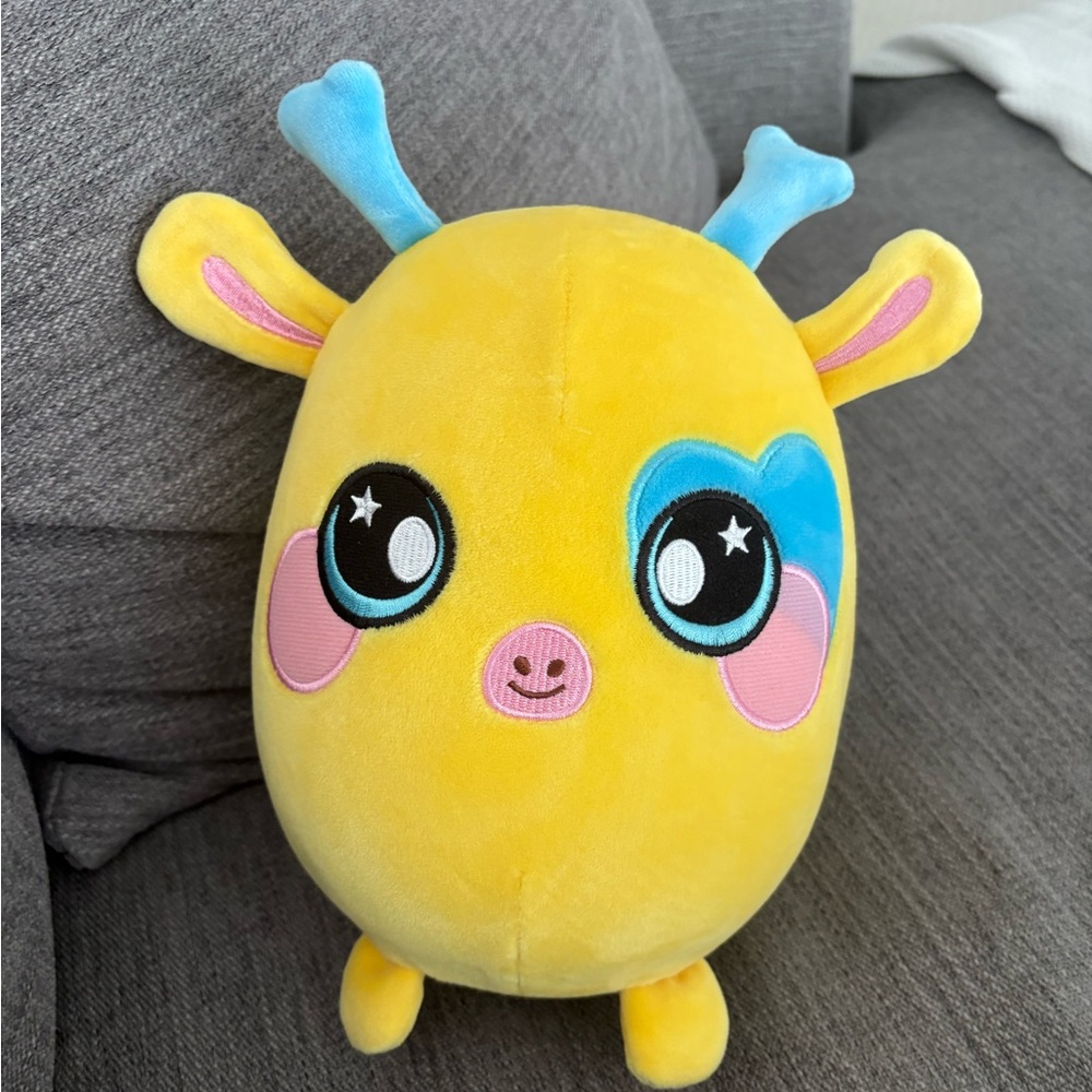 Squeezamals Gracie the Giraffe